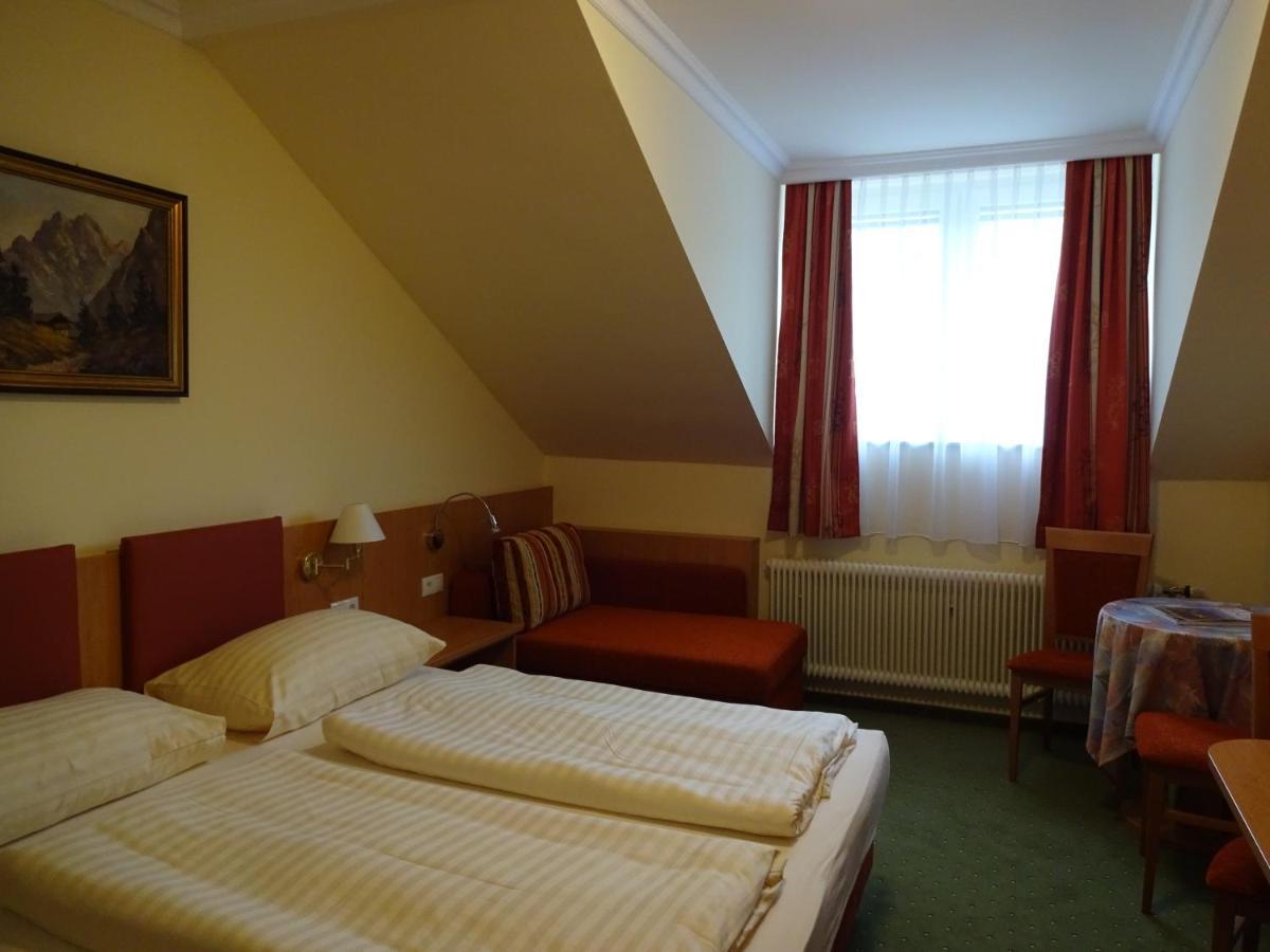 Hotel Rosner Gablitz Exterior photo